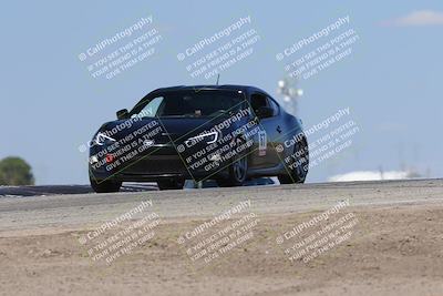 media/Oct-04-2025-OnGrid (Sat) [[44bd565ffa]]/Purple Group/Grapevine/